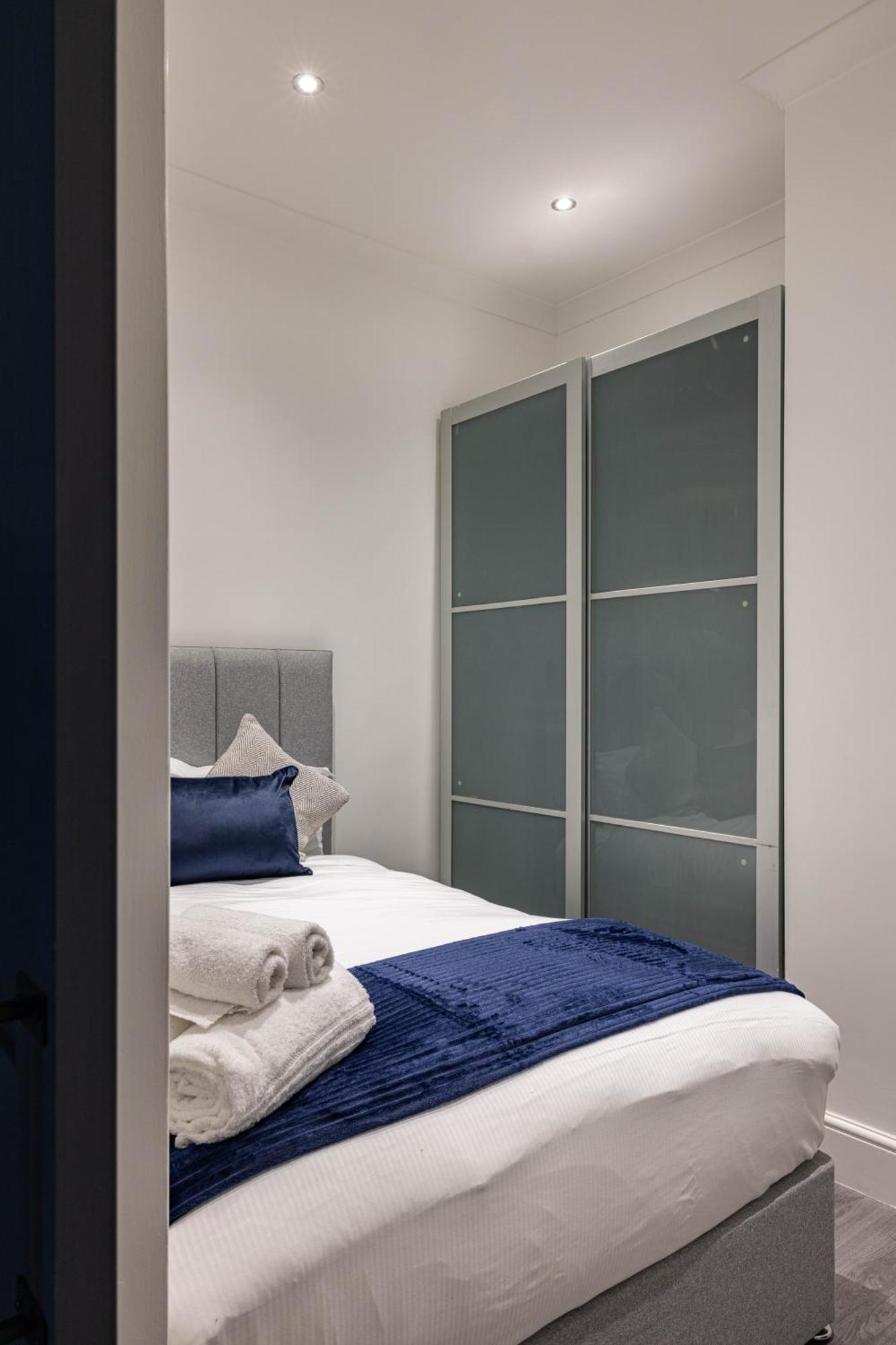 Edgware Road Apartments Londra Esterno foto